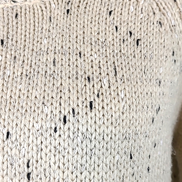 Market & Spruce Button Back Sweater - Picture 3 of 13